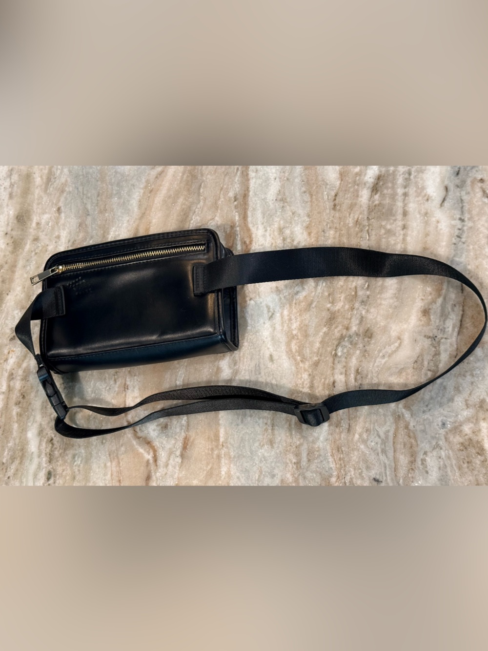 Women’s AMANDA UPRICHARD Black quilted belt bag - Picture 7 of 9
